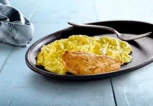 Breakfast Platter with Grilled Chicken